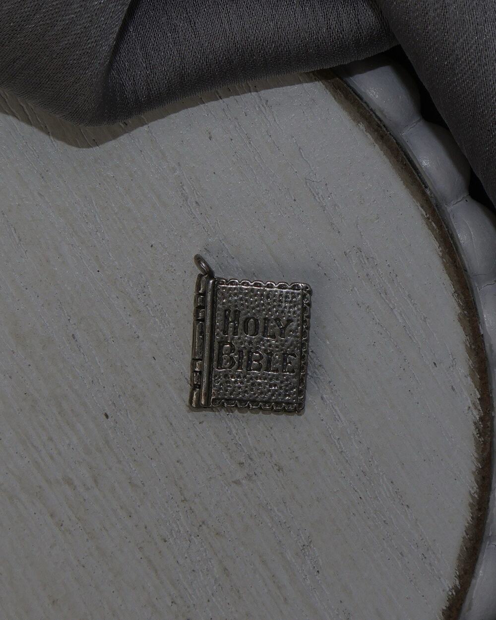 Vintage Sterling Silver Holy Bible Charm 3.4G / 0.6in